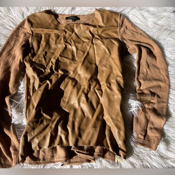 Olivaceous  💫chestnut faux suede 💫longsleeve top - Picture 1 of 5